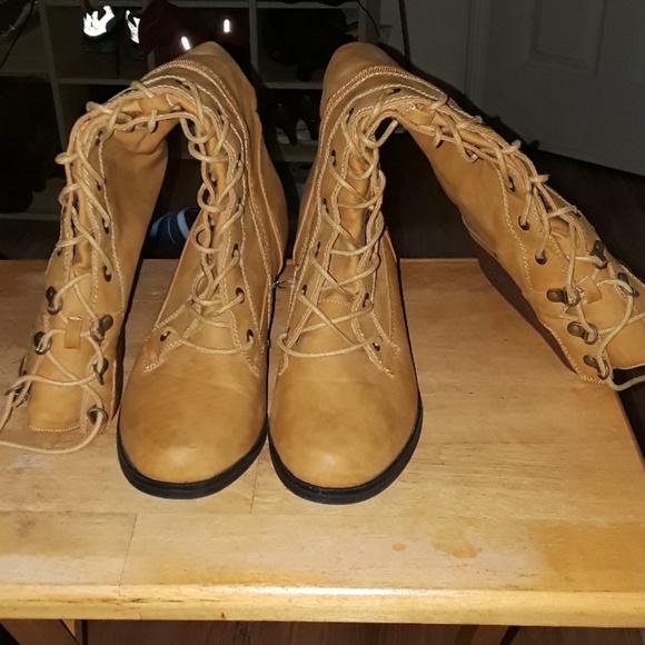 Leather faux boots - Picture 2 of 8